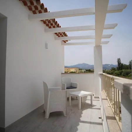 Lentischio Πανσιόν Budoni