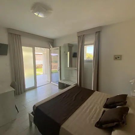 Lentischio Guest house 4*